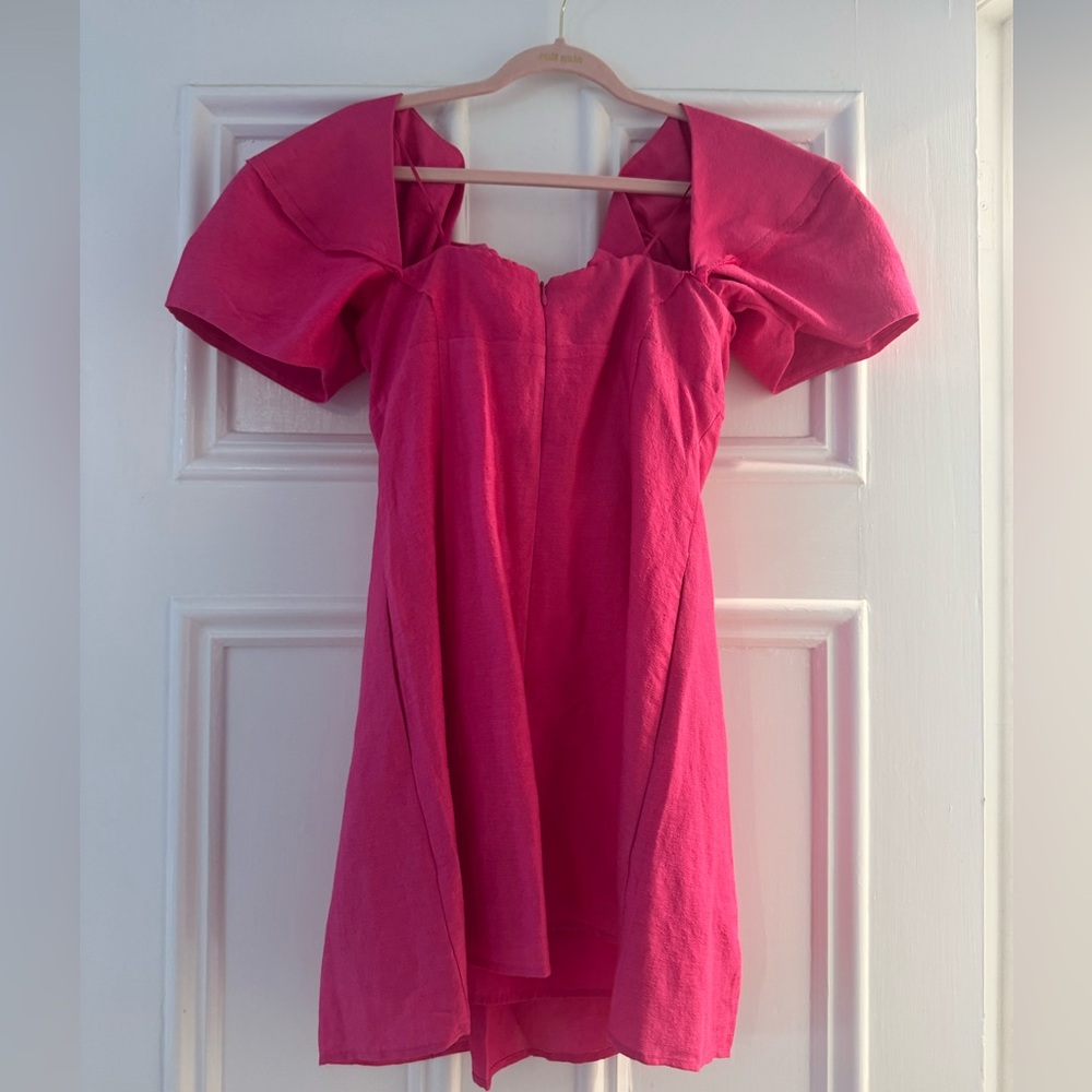 NWT Cult Gaia Asal Hot Pink Off-Shoulder Mini Dress Size 6 - Picture 7 of 8